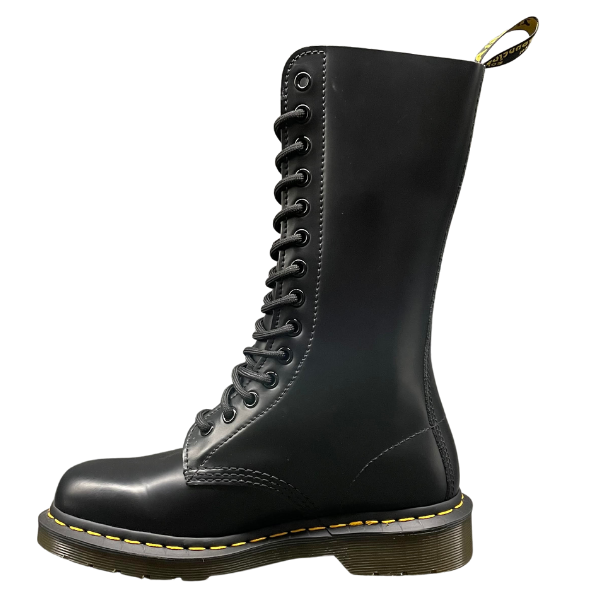 Dr. Martens 1914 smooth