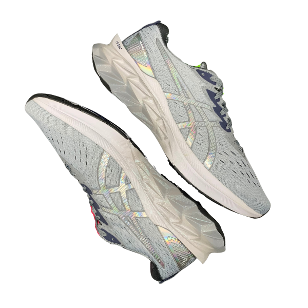Asics Novablast 2 Platinum