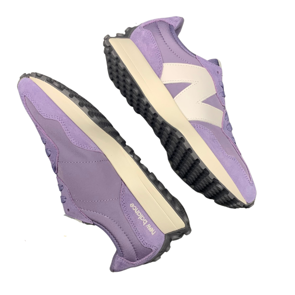 New Balance 327